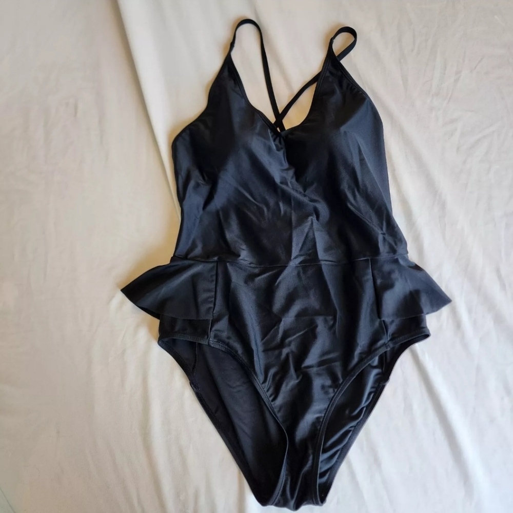 Marina West Swimsuit Womens Sz L black One Piece